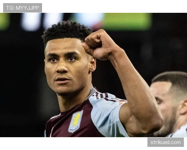 沃特金斯与拉什福德：冲击型前锋的能力断点与战术适配性解析